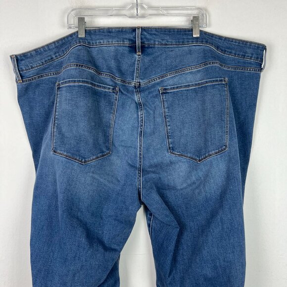 NWOT Old Navy Mid-Rise Power Slim Straight Jeans Medium Wash Plus Size 30 NEW - Picture 6 of 8